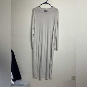 Old Navy Ribbed Long-Sleeve Maxi Dress - Light Taupe